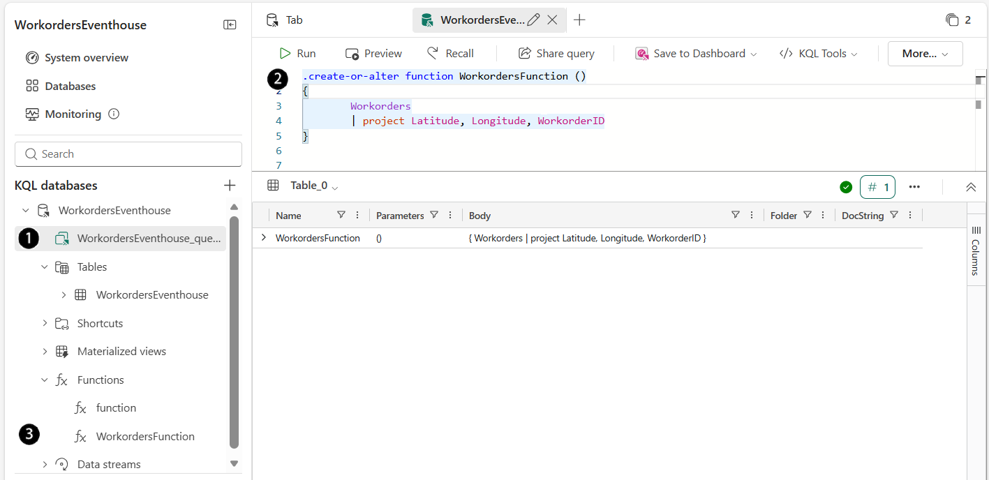 Et screenshot af Microsoft Fabric Eventhouse-grænsefladen, der viser Functions-sektionen, hvor en ny Kusto-funktion ved navn WorkordersFunction bliver oprettet. Venstre sidebjælke viser navigationstræet med Funktioner-mappen valgt. Hovededitorpanelet viser KQL-forespørgselskoden: .create-or-alter function WorkordersFunction() { Workorders | project Latitude, Longitude, WorkorderID }. Kør-knappen er synlig i værktøjslinjen øverst, klar til at udføre funktionsoprettelsesforespørgslen. Dette trin etablerer en genanvendelig datakilde, der udtrækker kundekoordinater fra arbejdsordredataene til brug i kortvisualiseringer.