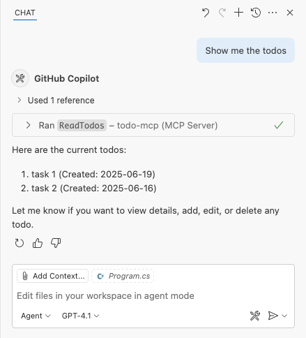 Screenshot, der die Antwort des MCP-Toolaufrufs im GitHub-Copilot-Chatfenster zeigt.