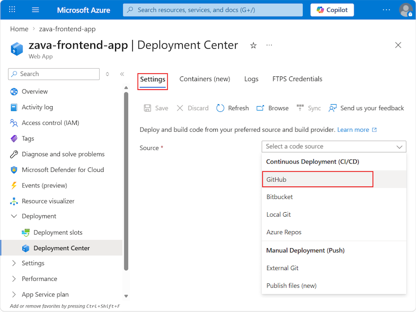 Screenshot, der zeigt, wie Sie im Azure-Portal die Bereitstellungsquelle für die Frontend-Web-App auswählen.