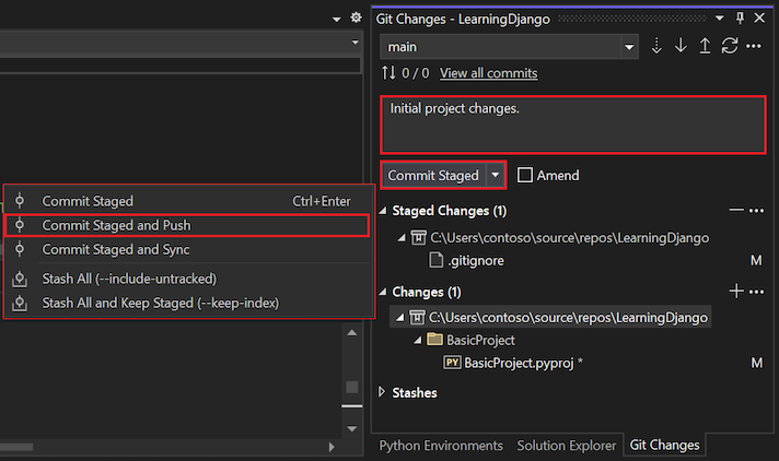 Screenshot, der zeigt, wie Sie die Commit-Nachricht bearbeiten und commiten und die mehrstufigen Commits im Git-Änderungsfenster übertragen.