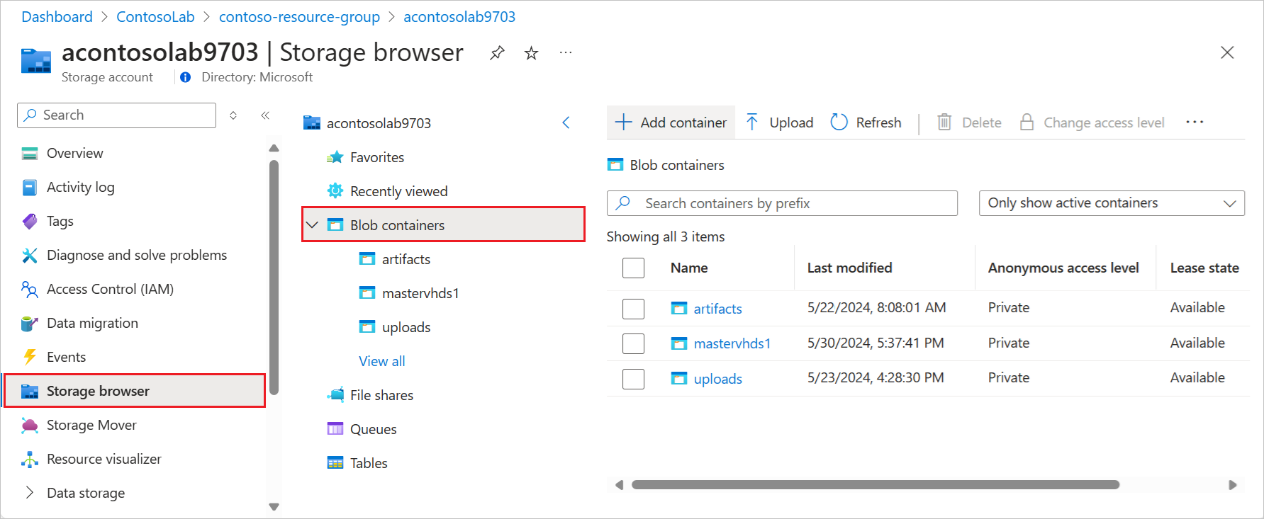 Captura de pantalla que muestra la vista del explorador de almacenamiento para la cuenta de almacenamiento con contenedores de blobs de Azure relativos.