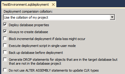 Dans la page Filename .sqldeployment, définissez les propriétés de déploiement pour qu’elles correspondent aux exigences de votre environnement de destination, puis enregistrez le fichier.