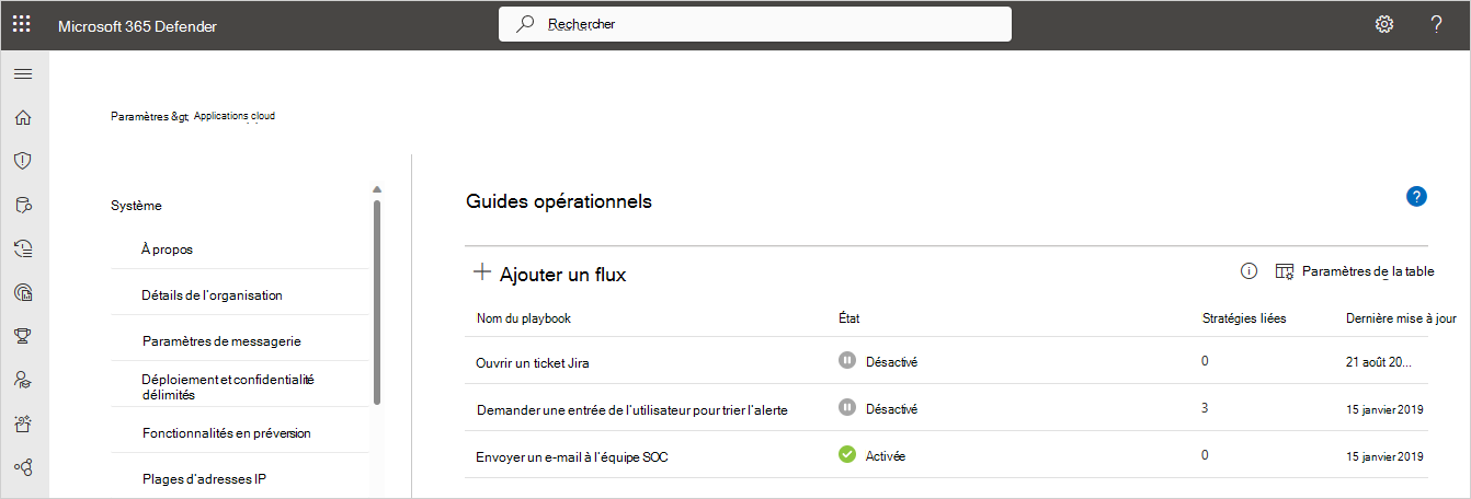 Capture d’écran de la page Paramètres > Applications cloud > Système > Playbooks du portail Microsoft Defender, répertoriant les playbooks disponibles.