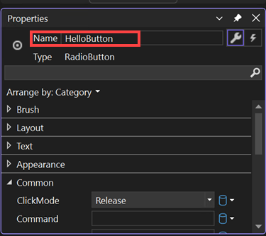Capture d’écran de la fenêtre Propriétés d’un contrôle RadioButton avec la valeur de la propriété Name modifiée en HelloButton.