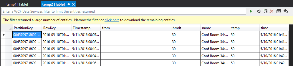 Screenshot della tabella temp2 che mostra la colonna nome popolata correttamente dalla query Stream Analytics.