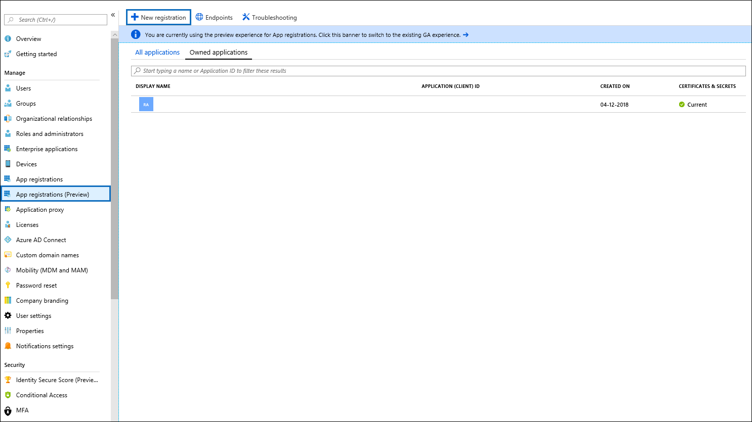 Screenshot della pagina Microsoft Entra ID Registrazioni app con l'opzione Nuova registrazione.