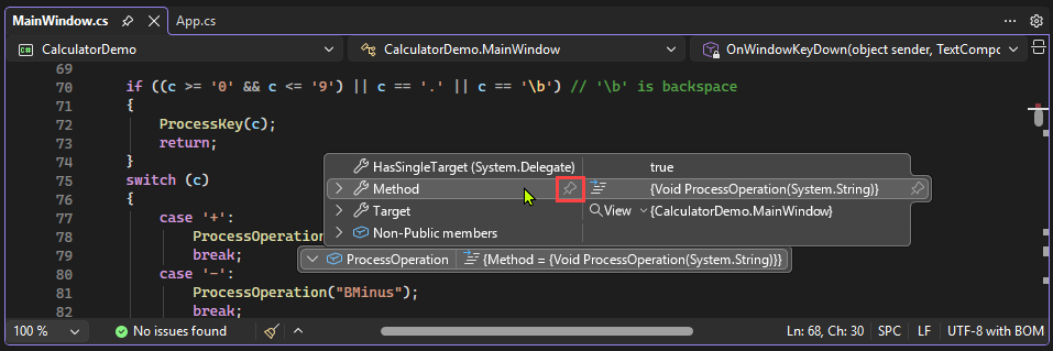 Zrzut ekranu przedstawiający, jak przypiąć właściwości w etykietce danych w programie Visual Studio.