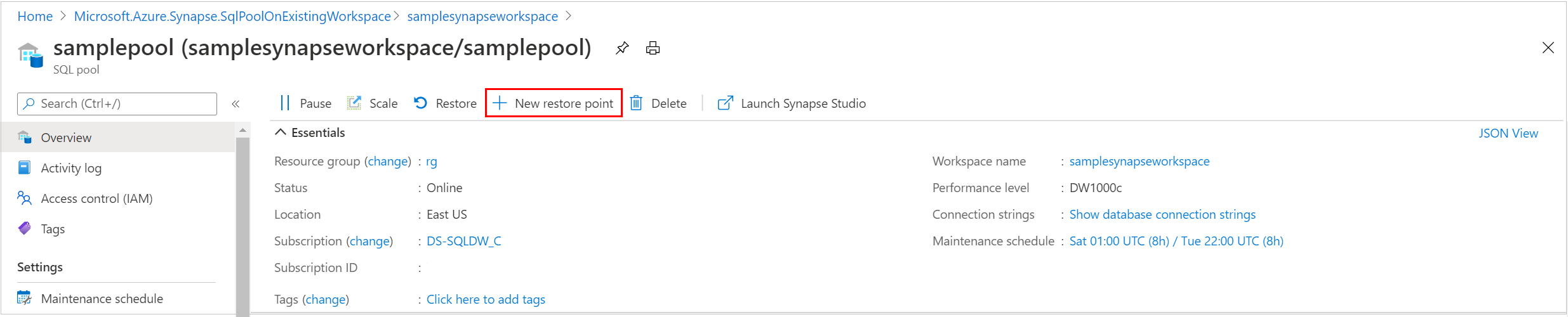Screenshot do portal Azure, na página Visão geral de um pool de SQL. O botão Novo Ponto de Restauração está realçado.