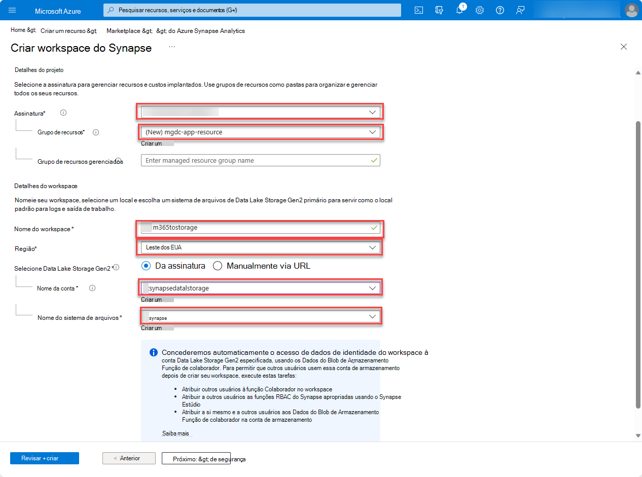 Uma captura de tela da página do Azure Synapse Analytics com campos mostrados com valores, entrada e Revisar e criar realçados.