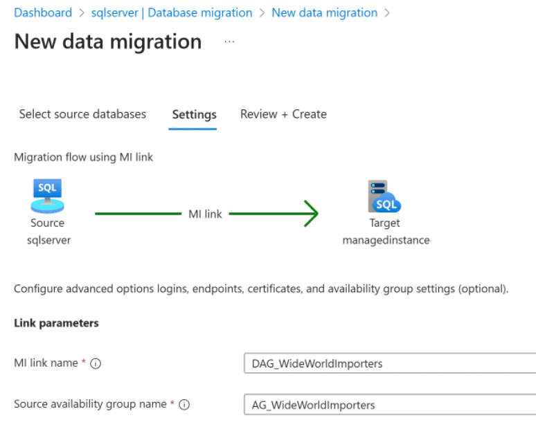 Captura de tela dos parâmetros do link na página de configurações de uma nova migração de dados no portal do Azure.