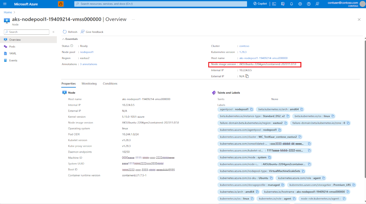 Uma captura de ecrã da página de nós de um cluster AKS no portal do Azure. O rótulo da versão da imagem do nó mostra claramente a imagem base do nó e a data do patch de segurança mais recente aplicado.