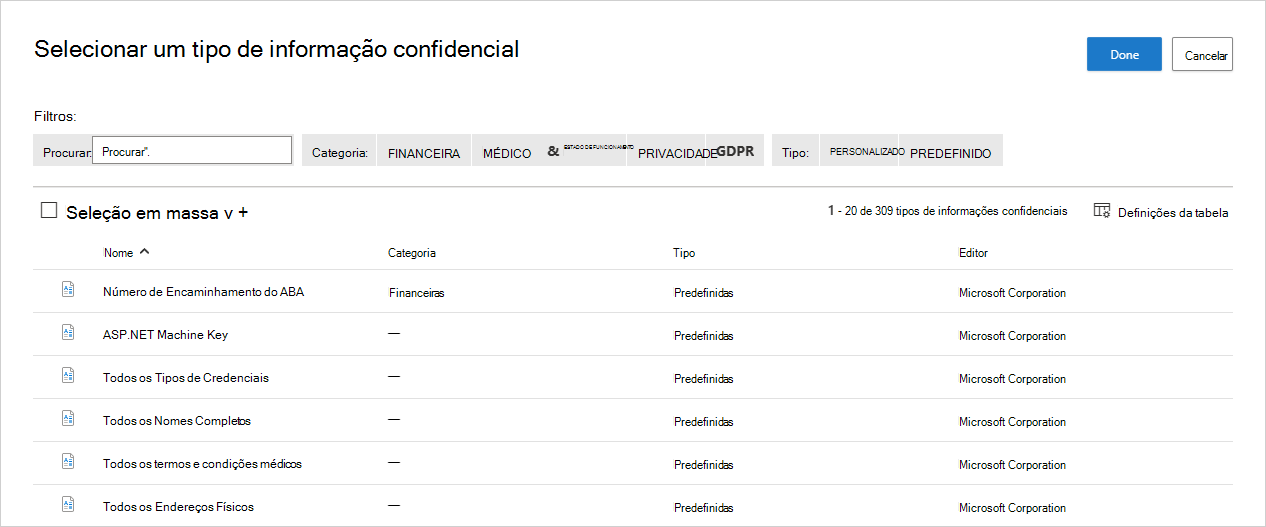 Captura de ecrã da página de configuração da política de ficheiros com tipos de informação sensível selecionados como o tipo de inspeção do Serviço de Classificação de Dados.