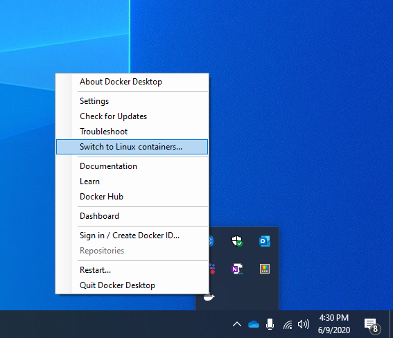 Docker 系統匣功能表，其中顯示 [切換至 Windows 容器] 命令。